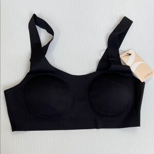 NWT Lively scoop bralette size small